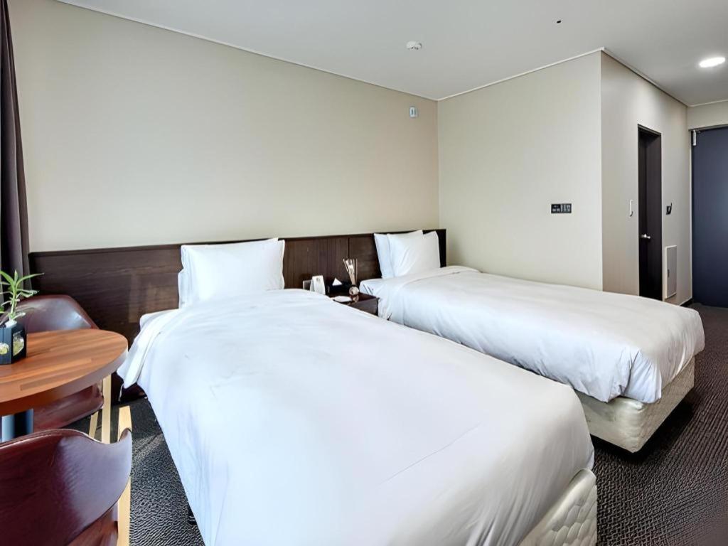 Riviera Incheon Airport Hotel Exterior foto