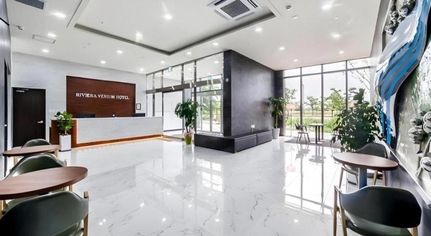 Riviera Incheon Airport Hotel Exterior foto